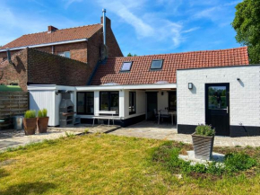 Modern country house near Belgian coast and Plopsaland